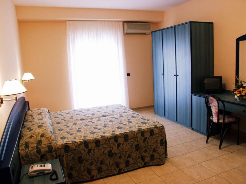Hotel Gaudio Longobardi Cameră foto